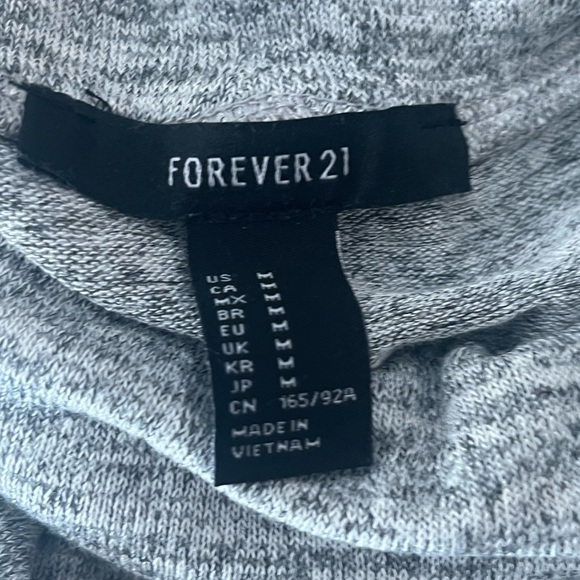 Women’s Forever 21 medium heather gray turtleneck poncho . - Picture 5 of 5